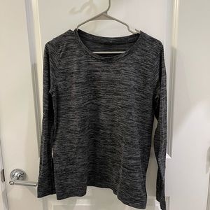 Lululemon swiftly relaxed 8